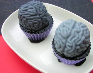 Goooooooeeeyyy Brain Cupcakes